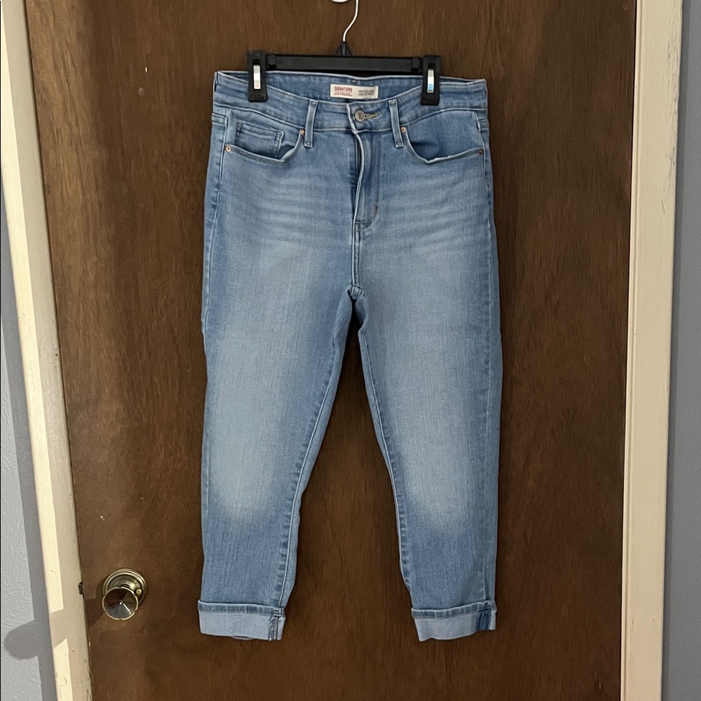 Signature by Levi Strauss Light Blue Ankle Jeans